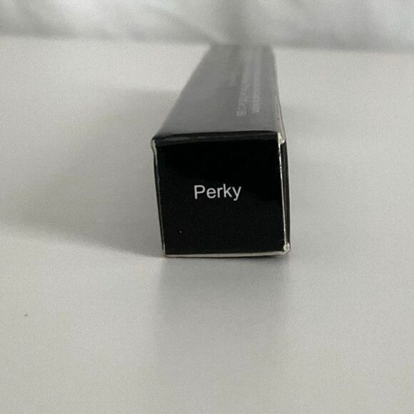 Pout Maker - Lip Contour Crayon - "Perky" - Brand New! - Picture 3 of 4